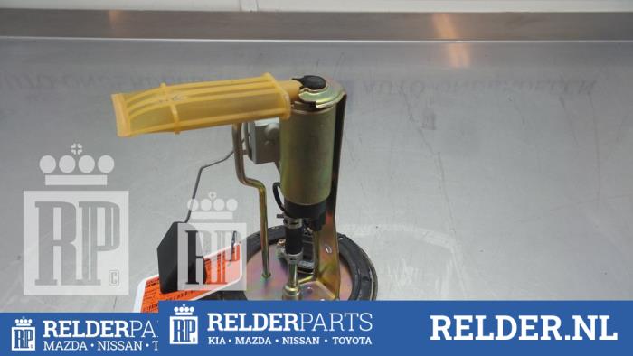 Gebruikte Tank element Pomp Toyota Starlet (EP9) 1.3,XLi,GLi 16V Prijs € 25,00 Margeregeling aangeboden door Relder Parts B.V.