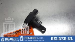 Gebruikte Luchthoeveelheidsmeter Toyota Corolla Verso (R10/11) 2.2 D-4D 16V Prijs € 25,00 Margeregeling aangeboden door Relder Parts B.V.