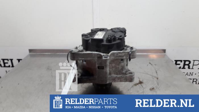 Dynamo van een Toyota Aygo (B10) 1.4 HDI 2008