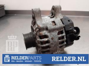 Dynamo van een Toyota Aygo (B10) 1.4 HDI 2008