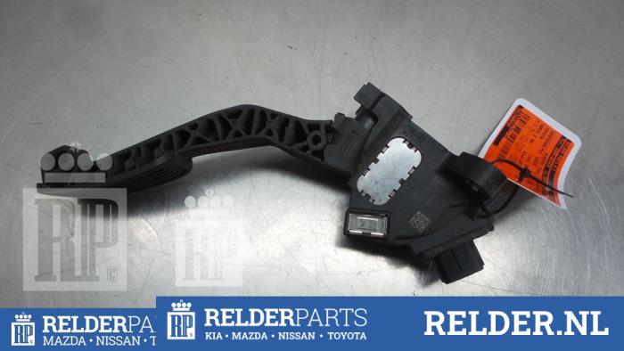 Gebruikte Sensor Gaspedaalpositie Toyota Yaris II (P9) 1.4 D-4D Prijs € 54,00 Margeregeling aangeboden door Relder Parts B.V.