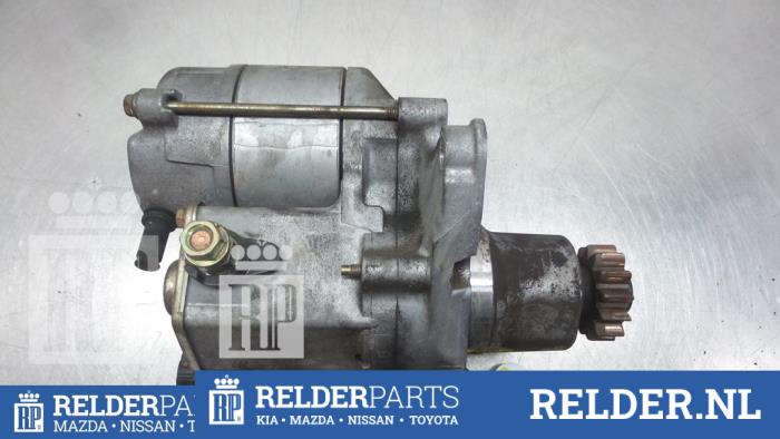 Gebruikte Startmotor Toyota Avensis Verso (M20) 2.0 16V VVT-i D-4 Prijs € 30,00 Margeregeling aangeboden door Relder Parts B.V.