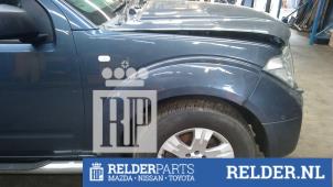 Gebruikte Spatbord rechts-voor Nissan Pathfinder (R51) 2.5 dCi 16V 4x4 Prijs € 45,00 Margeregeling aangeboden door Relder Parts B.V.