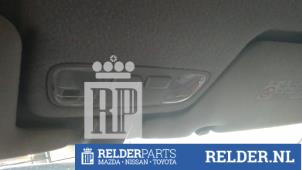 Gebruikte Binnenverlichting voor Toyota Avensis Verso (M20) 2.0 D-4D 16V Prijs € 18,00 Margeregeling aangeboden door Relder Parts B.V.