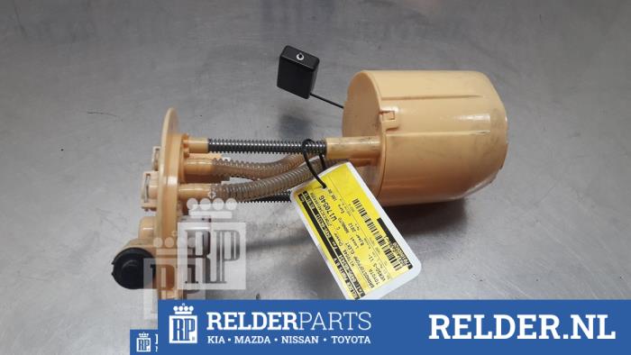 Gebruikte Brandstofpomp Elektrisch Toyota Verso S 1.4 D-4D Prijs € 70,00 Margeregeling aangeboden door Relder Parts B.V.