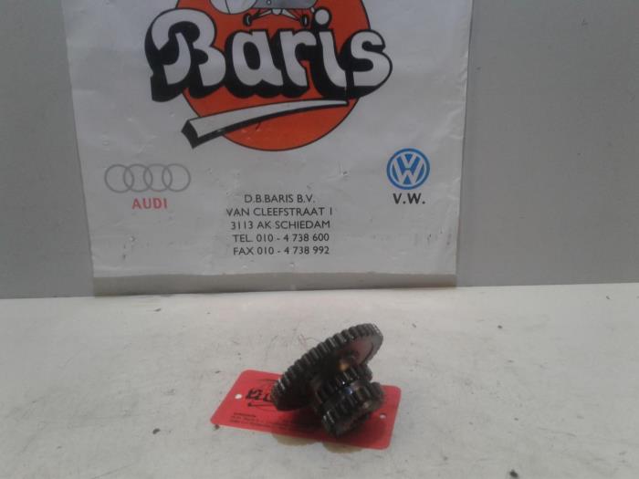Gebruikte Krukas Tandwiel Volkswagen Golf VII (AUA) 2.0 GTI 16V Prijs op aanvraag aangeboden door Baris Schiedam