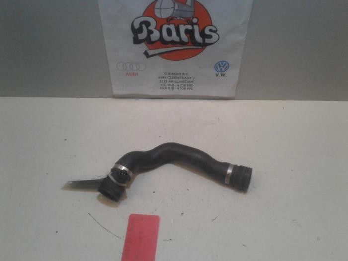 Radiateurslang van een BMW X5 2009