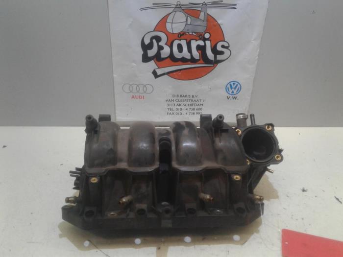 Gebruikte Spruitstuk Inlaat Volkswagen Golf IV (1J1) 1.6 16V Prijs € 15,00 Margeregeling aangeboden door Baris Schiedam