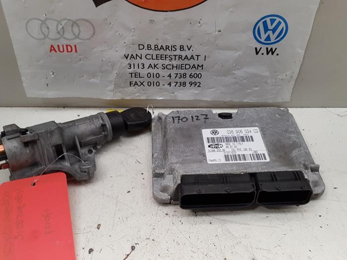 Gebruikte Kontaktslot + computer Skoda Fabia (6Y5) 1.4i 16V Prijs € 100,00 Margeregeling aangeboden door Baris Schiedam