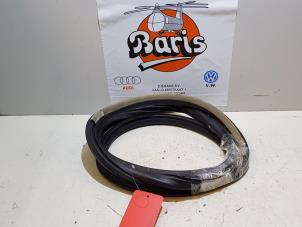 Gebruikte Deurrubber 4Deurs links-achter Audi A3 Sportback (8PA) 2.0 TDI 16V Prijs € 15,00 Margeregeling aangeboden door Baris Schiedam