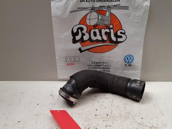 Gebruikte Intercooler Slang Audi A6 (C6) 3.0 TDI V6 24V Quattro Prijs € 10,00 Margeregeling aangeboden door Baris Schiedam