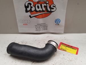 Gebruikte Intercooler Slang Volkswagen Tiguan Prijs € 15,00 Margeregeling aangeboden door Baris Schiedam
