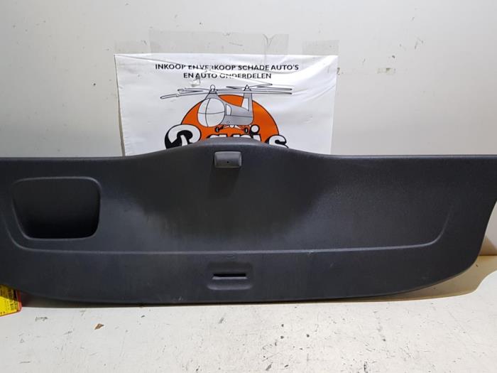 Volkswagen UP Bekledingen Achterklep voorraad Onderdelenlijn.nl Volkswagen UP Bekledingen Achterklep voorraad Onderdelenlijn.nl