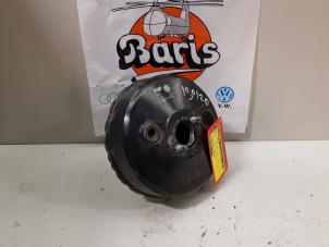 Gebruikte Rembekrachtiger Volkswagen Polo IV (9N1/2/3) 1.2 12V Prijs € 40,00 Margeregeling aangeboden door Baris Schiedam