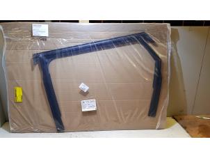 Gebruikte Deurrubber 4Deurs links-achter Audi E-Tron Prijs € 20,00 Margeregeling aangeboden door Baris Schiedam