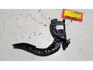 Gebruikte Sensor Gaspedaalpositie Audi A4 (B8) 2.0 TDI 16V Prijs € 20,00 Margeregeling aangeboden door Baris Schiedam
