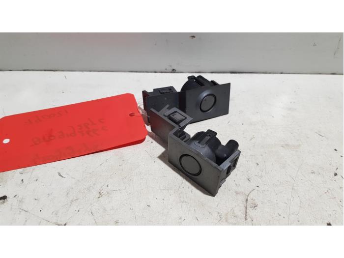 Gebruikte Sensor PDC Audi S5 (8T3) S5 4.2 V8 40V Prijs € 15,00 Margeregeling aangeboden door Baris Schiedam