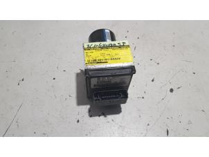 Gebruikte ABS Pomp Volkswagen Passat Variant (3C5) 2.0 TDI 16V 140 Prijs € 75,00 Margeregeling aangeboden door Baris Schiedam