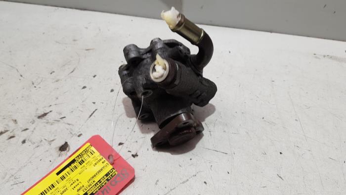 Gebruikte Servopomp Volkswagen Passat Variant (3B6) Prijs € 30,00 Margeregeling aangeboden door Baris Schiedam