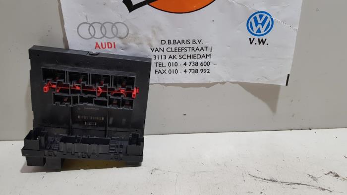 Gebruikte Module Bodycontrol Volkswagen Passat Prijs € 50,00 Margeregeling aangeboden door Baris Schiedam