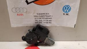 Gebruikte Portierruitmotor Volkswagen Polo Prijs € 25,00 Margeregeling aangeboden door Baris Schiedam