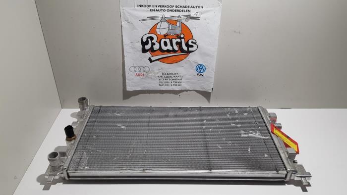 Gebruikte Radiateur Volkswagen Polo V (6R) 1.8 GTI 16V Prijs € 30,00 Margeregeling aangeboden door Baris Schiedam