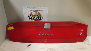 Gebruikte Achterklep Seat Leon Sportstourer (KLF) 1.0 TSI 12V Prijs € 40,00 Margeregeling aangeboden door Baris Schiedam