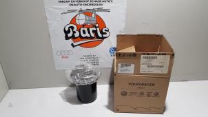 Gebruikte Brandstoffilterhuis Audi Q7 Prijs € 75,00 Margeregeling aangeboden door Baris Schiedam