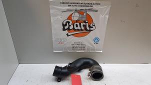 Gebruikte Intercooler Buis Volkswagen Amarok 2.0 TDI 16V 4Motion Prijs € 15,00 Margeregeling aangeboden door Baris Schiedam