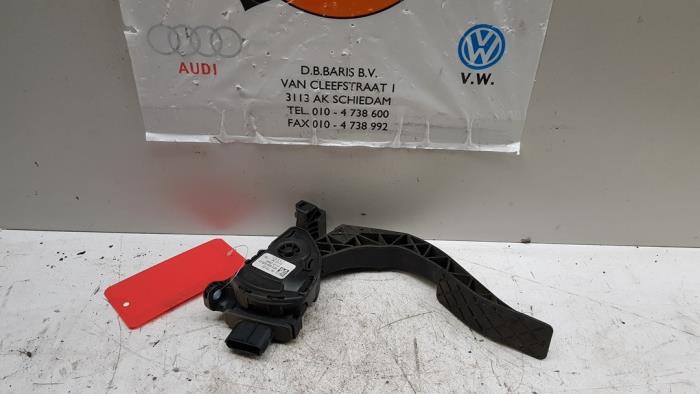 Gebruikte Gaspedaalpositie Sensor Audi A5 (8T3) 2.7 TDI V6 24V Prijs € 15,00 Margeregeling aangeboden door Baris Schiedam