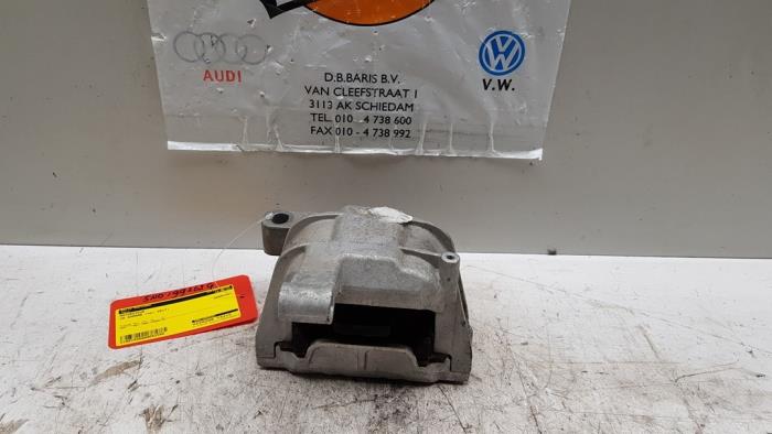 Gebruikte Motorrubber Volkswagen Sharan (7N) 2.0 TSI 16V Prijs € 50,00 Margeregeling aangeboden door Baris Schiedam