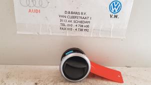 Gebruikte Luchtrooster Dashboard Ford Ka II 1.2 Prijs € 10,00 Margeregeling aangeboden door Baris Schiedam