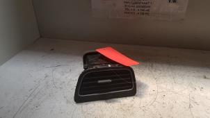 Gebruikte Dashboard deel Volkswagen Golf VII (AUA) 1.2 TSI 16V Prijs € 10,00 Margeregeling aangeboden door Baris Schiedam