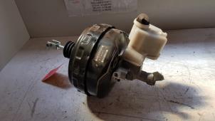 Gebruikte Rembooster Mercedes C (W204) 2.2 C-220 CDI 16V Prijs € 40,00 Margeregeling aangeboden door Baris Schiedam