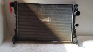 Gebruikte Radiateur Mercedes C (W204) 2.2 C-220 CDI 16V Prijs € 50,00 Margeregeling aangeboden door Baris Schiedam