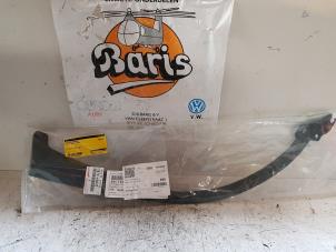 Gebruikte Schermverbreder Toyota RAV4 (A5) 2.5 16V AWD Prijs € 20,00 Margeregeling aangeboden door Baris Schiedam