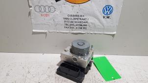 Gebruikte ABS Pomp Peugeot 108 1.0 12V Prijs € 15,00 Margeregeling aangeboden door Baris Schiedam