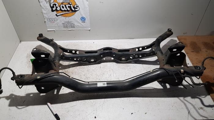 Gebruikte Subframe Volkswagen Golf VII (AUA) 1.4 TSI 16V Prijs € 60,00 Margeregeling aangeboden door Baris Schiedam