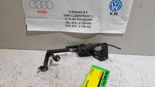 Gebruikte Xenon hoogteregelaar Volkswagen Golf VII (AUA) 2.0 R-line 4Motion 16V Prijs € 15,00 Margeregeling aangeboden door Baris Schiedam