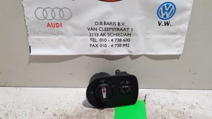 Gebruikte Licht Schakelaar Seat Leon (1P1) 1.9 TDI 105 Prijs € 10,00 Margeregeling aangeboden door Baris Schiedam