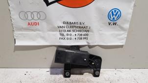 Gebruikte Koelvin relais Skoda Citigo 1.0 12V Prijs € 15,00 Margeregeling aangeboden door Baris Schiedam