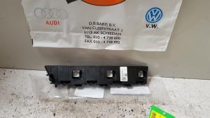 Gebruikte Bumpersteun links-achter Kia Sportage (NQ5) 1.6 CRDI 16V Prijs € 15,00 Margeregeling aangeboden door Baris Schiedam