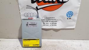 Gebruikte Module parkeer camera Volkswagen Passat Variant (365) 2.0 TDI 16V 170 Prijs € 200,00 Margeregeling aangeboden door Baris Schiedam