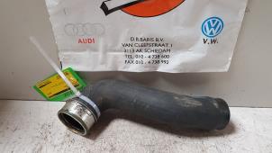 Gebruikte Intercooler Slang Volkswagen Tiguan (5N1/2) 1.4 TSI 16V 4Motion Prijs € 15,00 Margeregeling aangeboden door Baris Schiedam