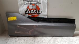 Gebruikte Portierlijst Audi E-tron (GEN) 50 quattro Prijs € 30,00 Margeregeling aangeboden door Baris Schiedam