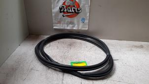 Gebruikte Deurrubber 4Deurs links-voor Skoda Kamiq 1.0 TSI 12V Prijs € 15,00 Margeregeling aangeboden door Baris Schiedam