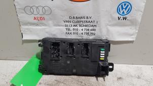 Gebruikte Comfort Module BMW 4 serie (F32) 435d xDrive 3.0 24V Prijs € 100,00 Margeregeling aangeboden door Baris Schiedam