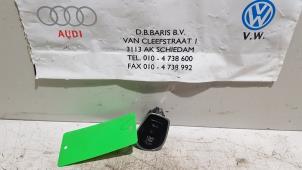 Gebruikte Start/Stop schakelaar BMW 4 serie (F32) 435d xDrive 3.0 24V Prijs € 7,50 Margeregeling aangeboden door Baris Schiedam