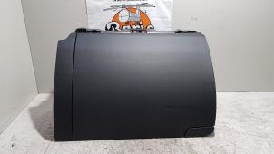 Gebruikte Dashboardkastje Skoda Superb Combi (3V5) 1.4 TSI 16V Prijs € 30,00 Margeregeling aangeboden door Baris Schiedam