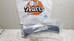 Gebruikte Schermverbreder Volvo V60 Cross Country I (FZ) 2.0 D2 16V Prijs € 30,00 Margeregeling aangeboden door Baris Schiedam